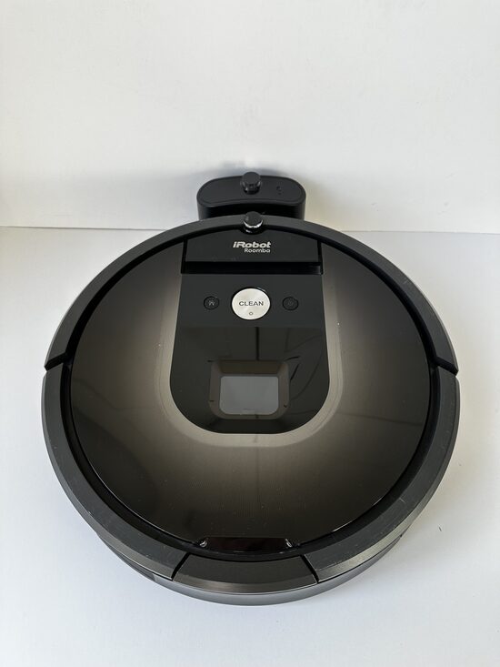Lietots iRobot Roomba 980 (ar 800/900 sērijas konteineru)