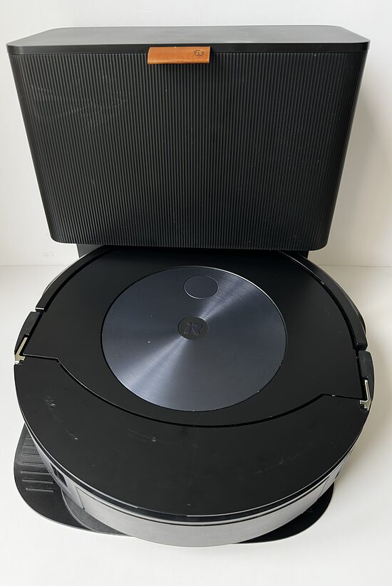 Lietots Roomba Combo j7+