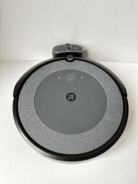Mazlietots Roomba Combo i5